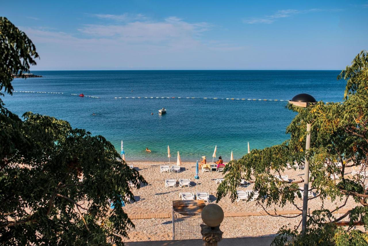 David Lux Beach Rooms Dobra Voda Exterior photo